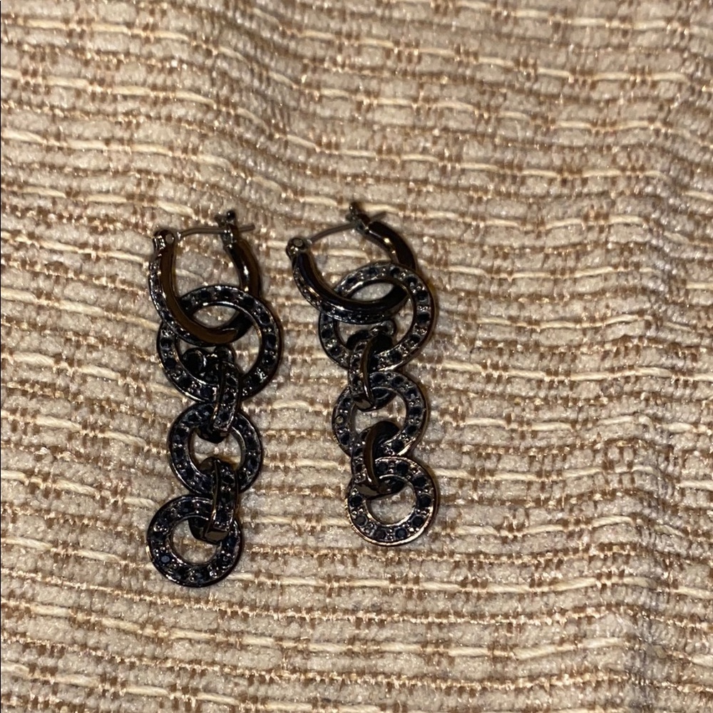 ♠️NWOT Elegant Black Chain Link Earrings